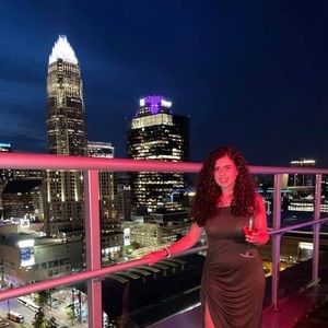 Meet your Posher, Sara